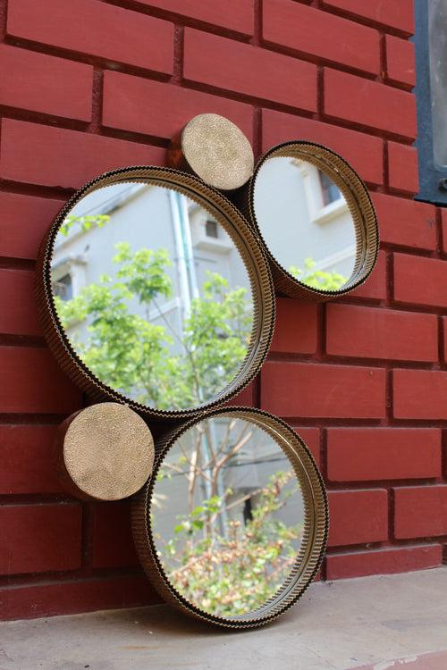 Round Decorative Wall Mirror