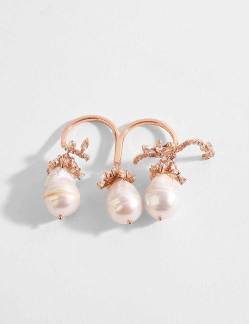 The Paloma Pearl Double Finger Ring