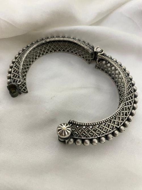 Chanda Bracelet