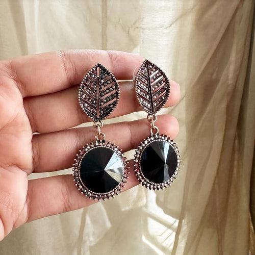 Victoria AD Leaf stone drops earrings