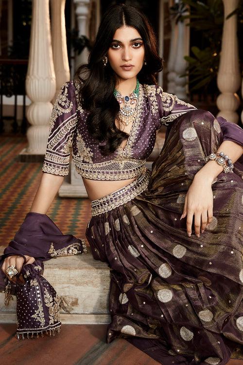 The Burnt Lavender Kashi Lehenga Set