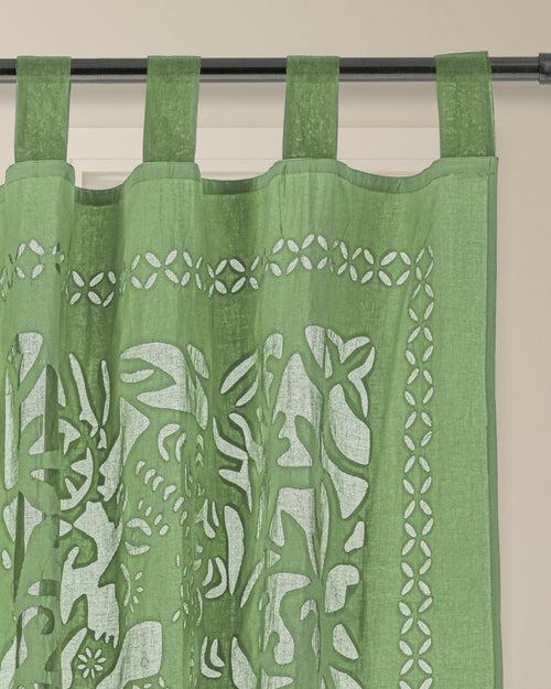 Curtains Applique Queen Pattern, Green