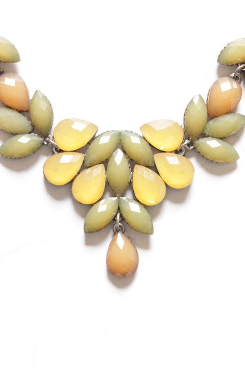 Earthy Yellow and Green Glass Stones Embedded Chan Closure Necklace