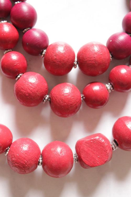 Red Wooden Beads 3 Layer Chain Closure Necklace