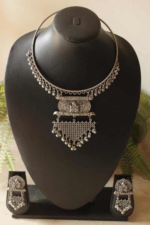 Premium Oxidised Finish Hasli Necklace Set