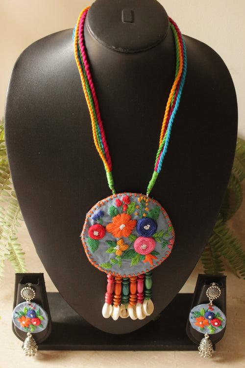 Hand Embroidered Adjustable Length Fabric Necklace Set