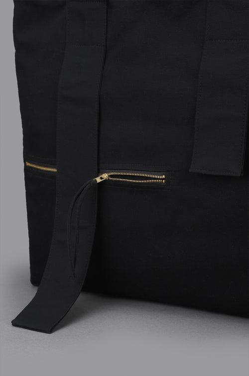 HUEMN Pocket Detailed Zippered Tote (Black)