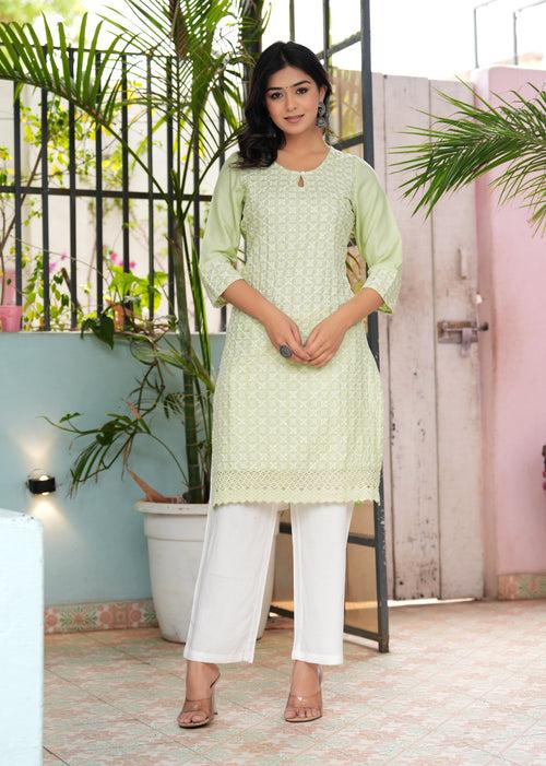 Hatheli's Women's Embroiderd Green Kurta