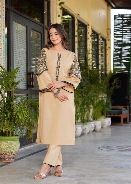 Hatheli's Women's Beige Solid and patch work Kurta set with Dupatta