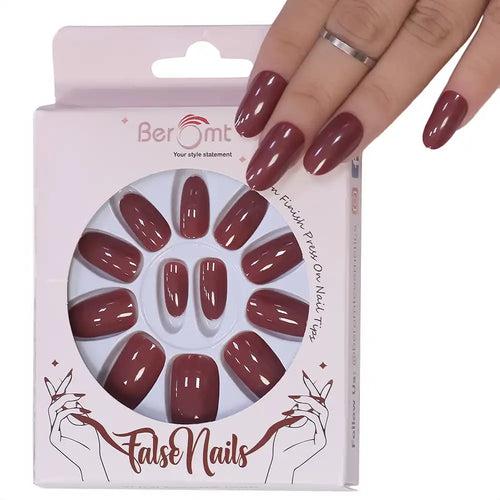 GLOSSY OVAL NAILS (NAIL KIT INCLUDED)