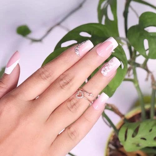 BRIDAL NAILS-780 (NAIL KIT INCLUDED)