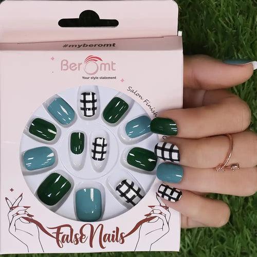 PRINTED NAILS - 643 (Buy1 Get1 FREE)