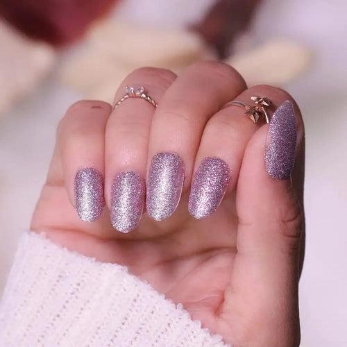 GLITTER NAILS-776 (NAIL KIT INCLUDED)