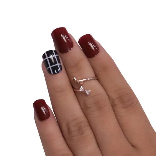 PRINTED NAILS- (Buy 1 Get 1 Free)