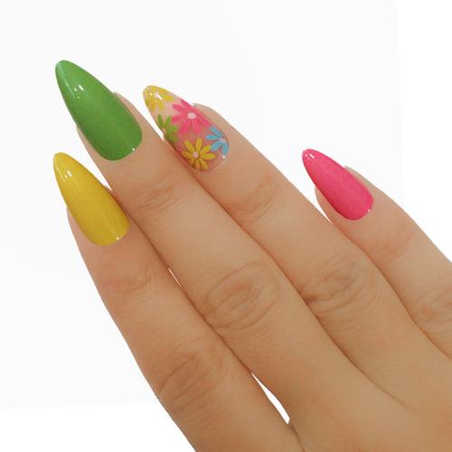 FLOWER PRINTED NAILS - (NAIL KIT INCLUDED)