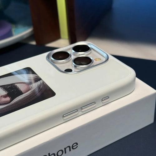 Magic iphone cover - E Ink Technology