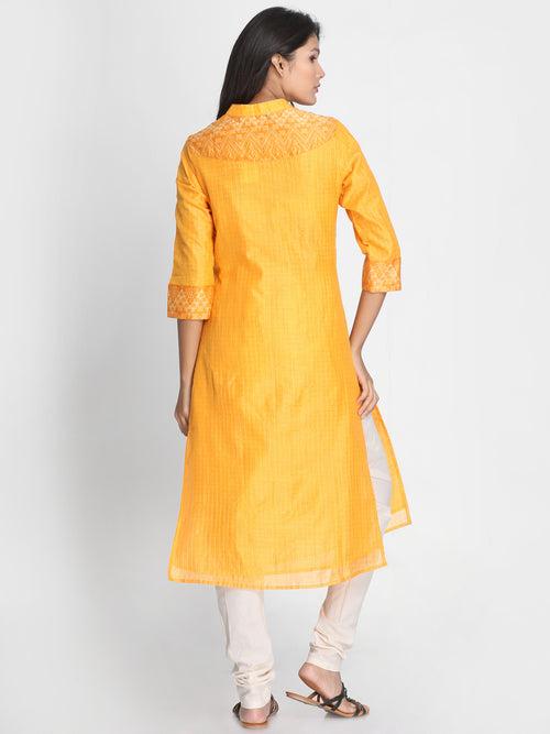 Nakshi Women Yellow Keyhole Neck Chanderi Silk Handloom Kurti