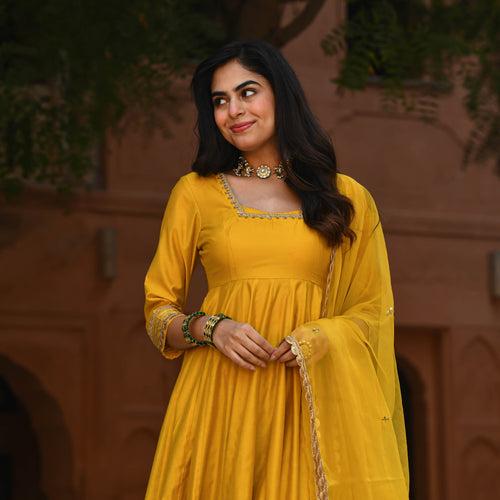 Bunaai Beautiful Yellow Salwar Suit | Relove