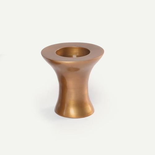 CONCAVE CANDLE HOLDER