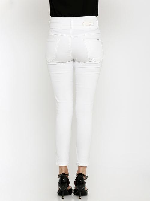 Women White Super High-Rise Slim Fit Jeans