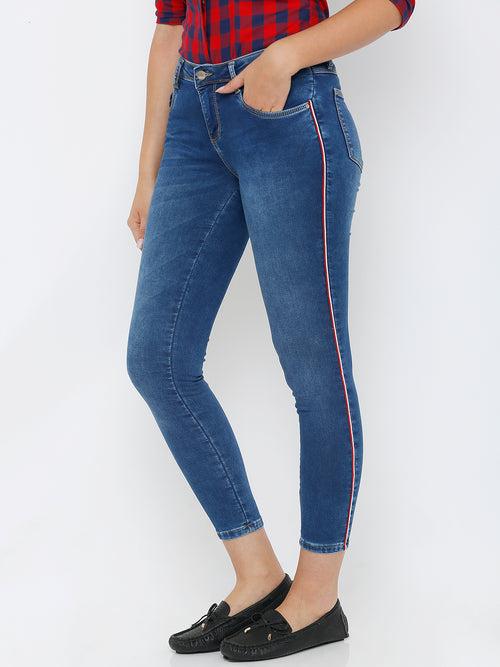 Women Blue Mid-Rise Skinny Crop Length Jeans