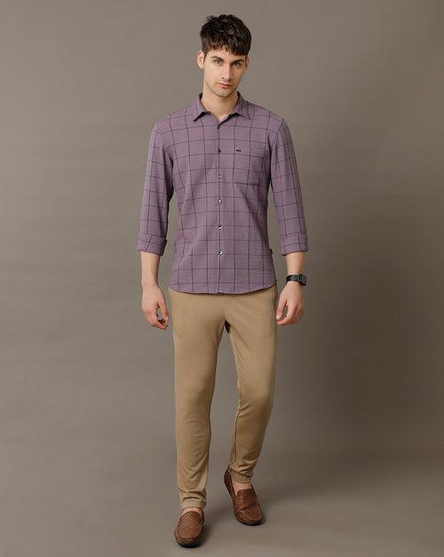 IDENTITI Men Slim Fit Regular Collar Checks Shirt In Purple.