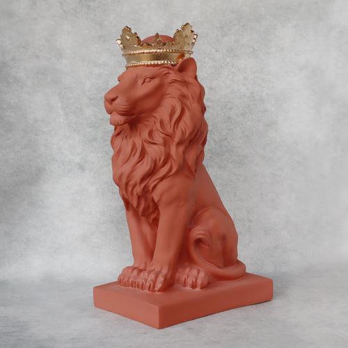 Lion Statue On Base by Satgurus