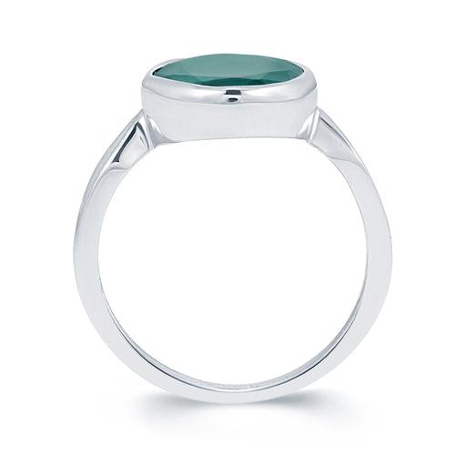 Classic Emerald (Panna) silver ring