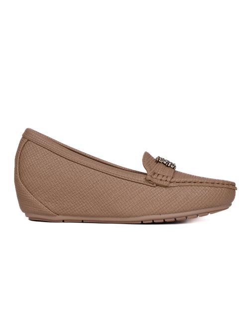 Women Camel Textured Wedge Heel Loafers