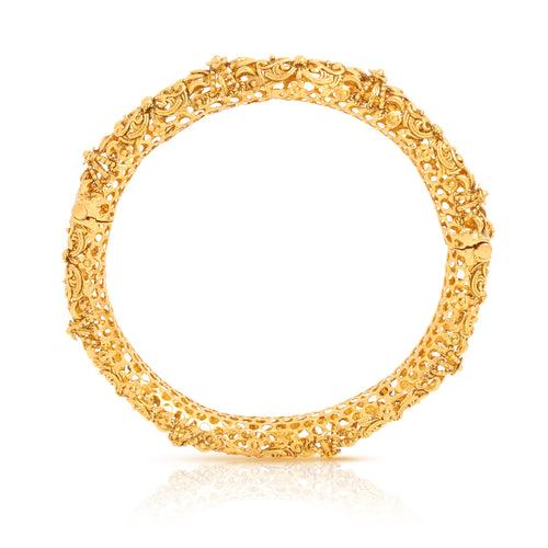 Conventional Gold Bangle