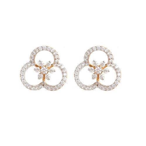 Attractive 18Kt Flower Diamond Stud Earrings