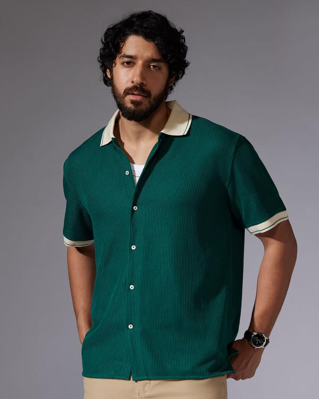 Green Stretch Knit Half-Sleeve Shirt