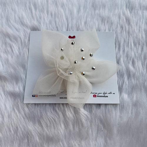 White Twilight Petals Hair Clip