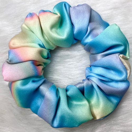 LOVELY RAINBOW Scrunchie