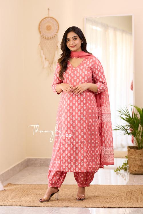 Dira - Pink Cotton Suit Set With Cotton Dupatta