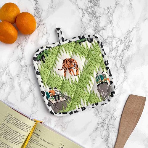 Safari Tracks Pot Holder