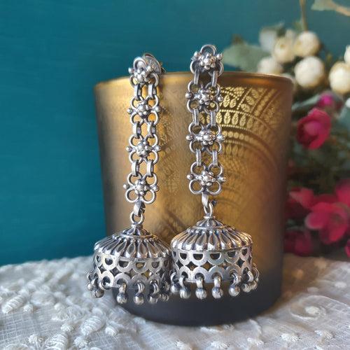 ZIHAA. The long jhumkas.