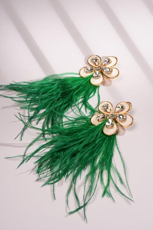 Daisy Feather earrings