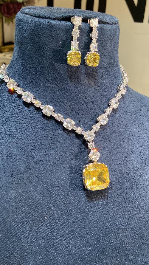 Kiara Yellow Citrine necklace set with earrings