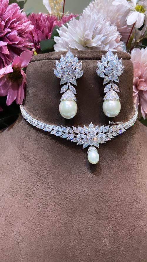 Pearl Diamante Choker set with earrings