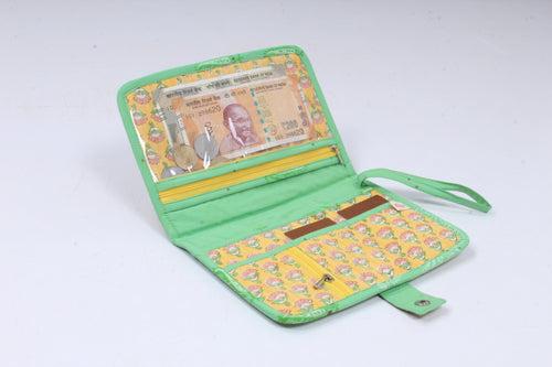 Green Wristlet Wallet