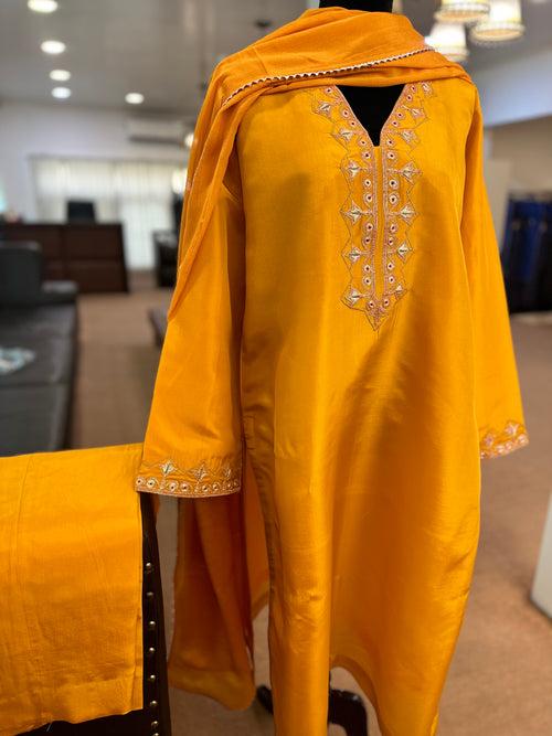 Tilla Kurta set set mtks695