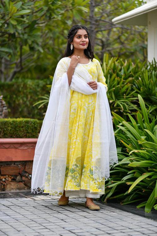 MULMUL MAIZE YELLOW TIE DYED & BLOCK PRINTED PANELED KURTA-PLAZZO & DUPATTA