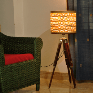 Starnet Tripod Floor Lamp