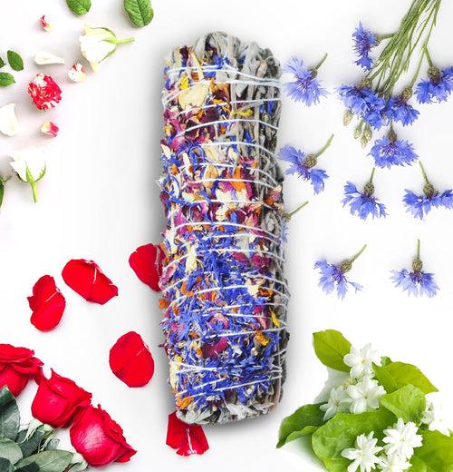 The Aroma Factory Natural White Sage Dry Leaves with Mix Flowers Smudging Sticks Bundles (6 Inch x 30g Each)  Pack of 4