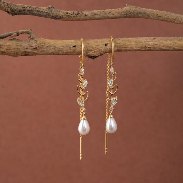 Silver Designer Pearl Sui Dhaga Threader Earrings