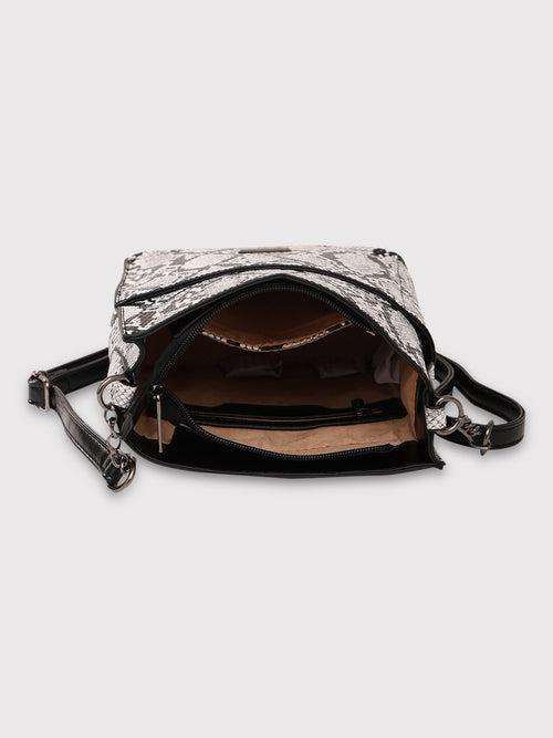 Caprese Saylor Sling Small