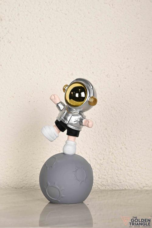 Skyler Astronaut on Moon - Silver