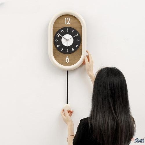 Dusk Wall clock - Brown