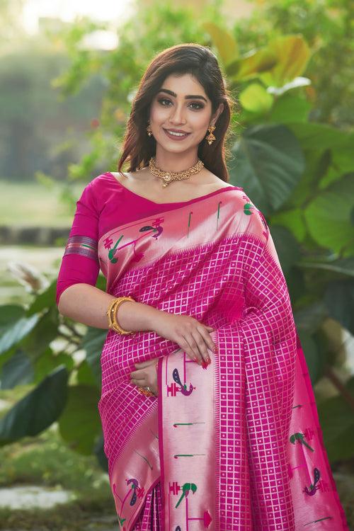 Glamwiz Ready to Wear Checks Paithani Saree